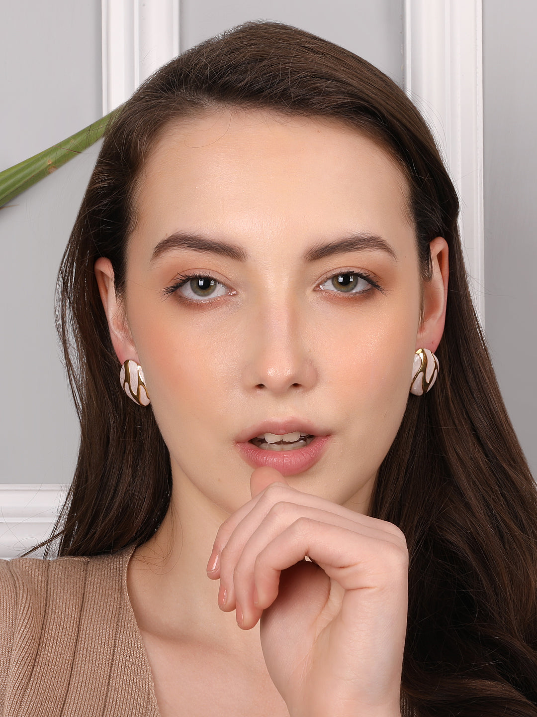 Kraze Luxe Shimmer Pearl Earring