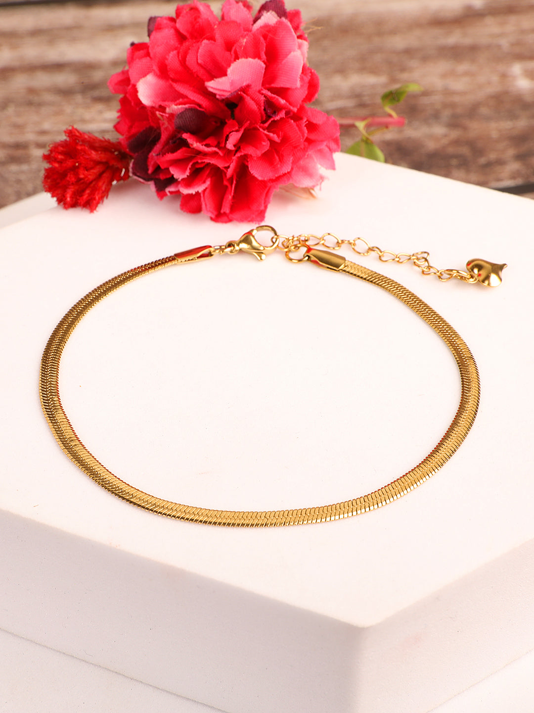 Seoul Chic Gold-Plated Anklet