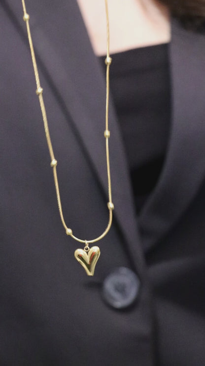 Pinterest-Style Aesthetic Heart Necklace